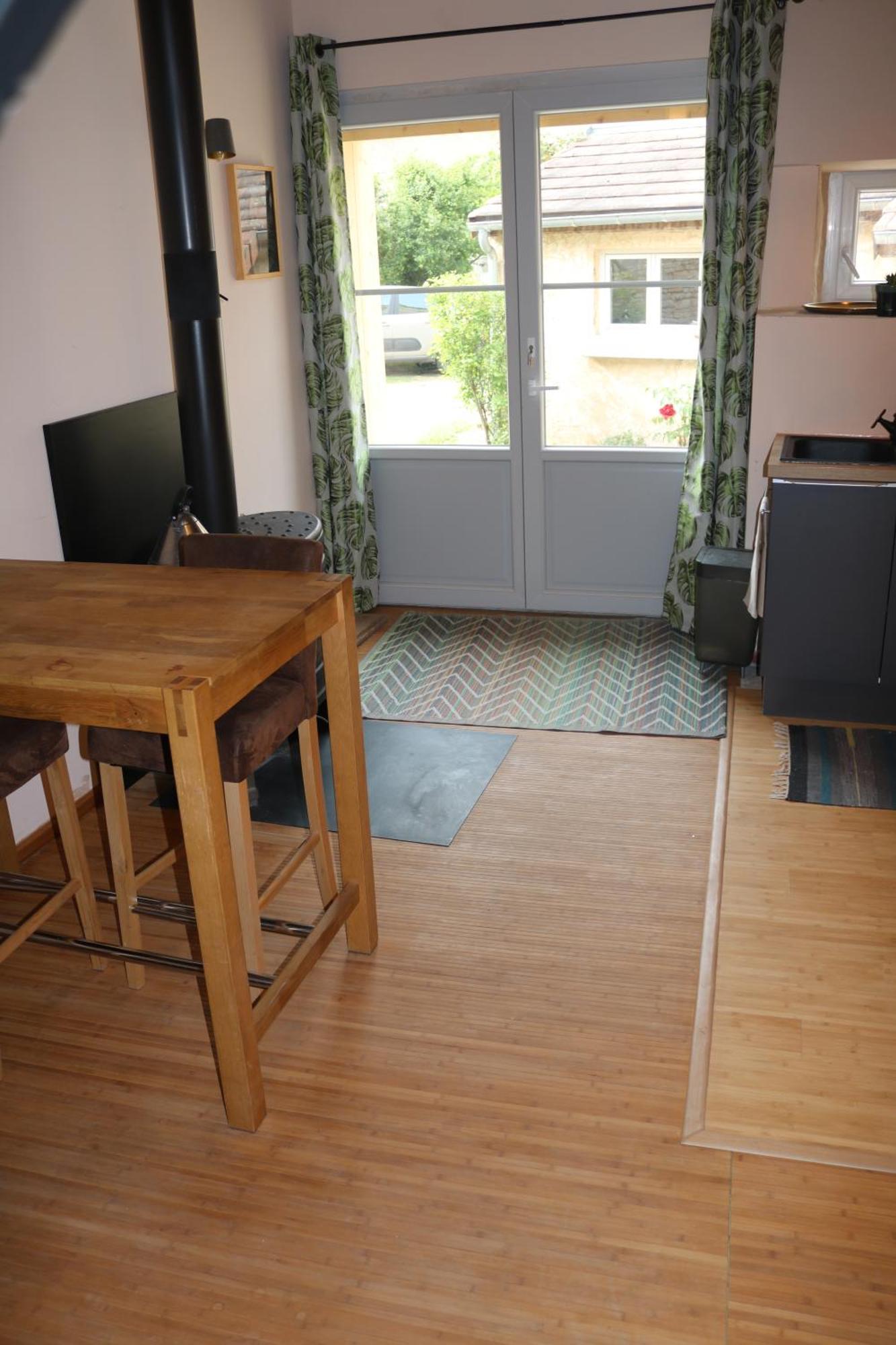 Repos 2 Etoiles Au Calme Pour Deux Villa Lucy-sur-Cure Exterior photo
